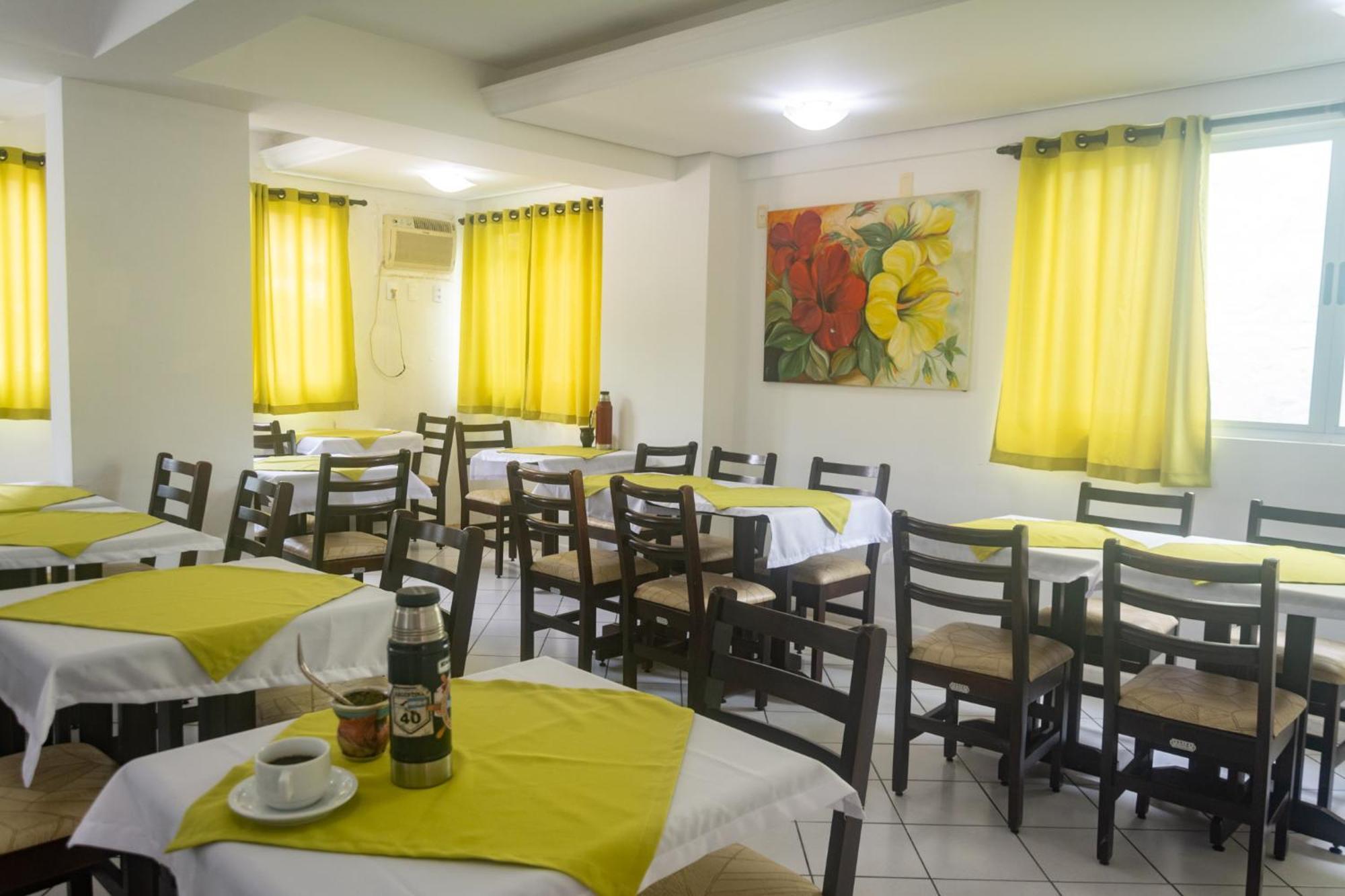 Lacala Hotel *